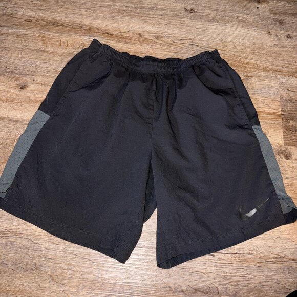 Nike Men's Running Shorts 7" with Liner - Picture 3 of 4